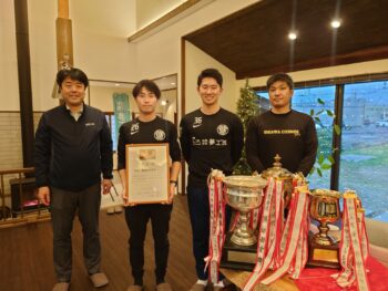 斐川コスモス　優勝おめでとうございます　/　夢工房　年末年始のお知らせ